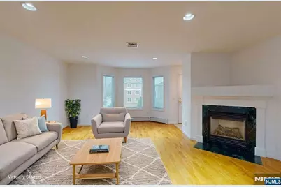 272 Highland Avenue, Palisades Park, NJ 07650 - Photo 11