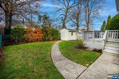 75 17th Avenue, Elmwood Park, NJ 07407 - Photo 31