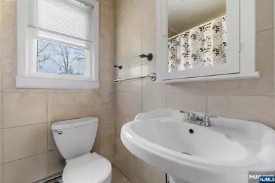 537 Rogers Drive, Roxbury Township, NJ 07850 - Photo 17