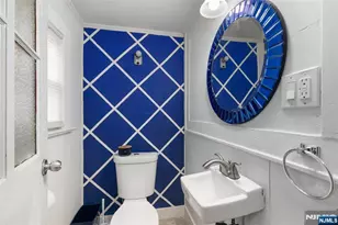 38 Hinsdale Pl, Newark, NJ 07104 - Photo 11