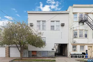 36 Edison St, Bloomfield, NJ 07003 - Photo 23