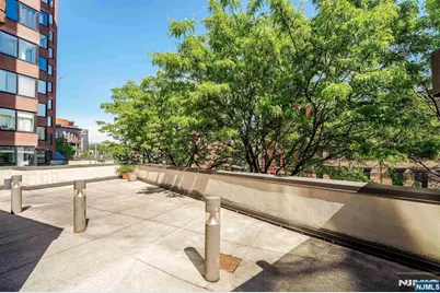 551 Observer Highway 3L #3L, Hoboken, NJ 07030 - Photo 19