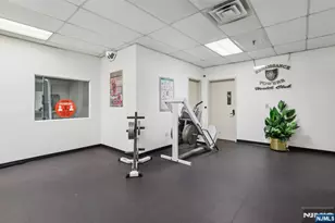 111 Mulberry Street 2-V, Newark, NJ 07102 - Photo 27