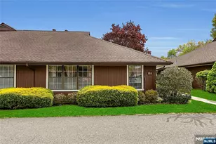 22-1 Tamaron Dr, Waldwick, NJ 07463 - Photo 5