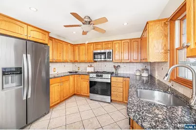 49 Meakin Avenue, Rochelle Park Township, NJ 07662 - Photo 7