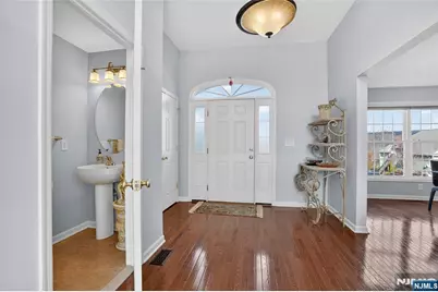 4 Coventry Road, Hamburg, NJ 07419 - Photo 7