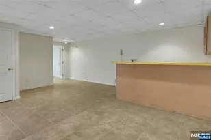 123 Livingston Ave, Livingston, NJ 07039 - Photo 33