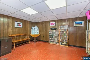 31 Windsor Rd, Clifton, NJ 07012 - Photo 27
