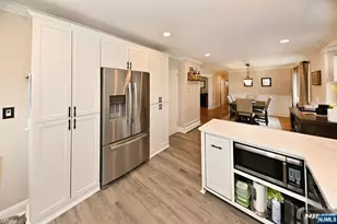 331 Lacey Dr, New Milford, NJ 07646 - Photo 7