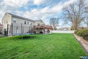 8 Cypress Ct, Fairfield, NJ 07004 - Photo 31