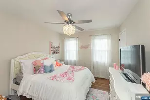 8 Cypress Ct, Fairfield, NJ 07004 - Photo 21