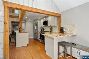 426 E Lakeshore Dr, Vernon, NJ 07422 - Photo 11