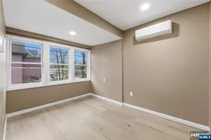 82 Grove St, Montclair, NJ 07042 - Photo 29