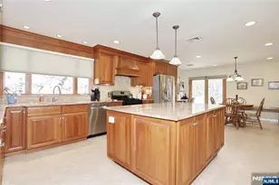 223 Linda Vista Ave, North Haledon, NJ 07508 - Photo 15