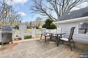 223 Linda Vista Ave, North Haledon, NJ 07508 - Photo 11