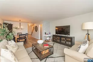 2141 Jordan Ct, Mahwah, NJ 07430 - Photo 7