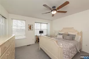 2141 Jordan Ct, Mahwah, NJ 07430 - Photo 11