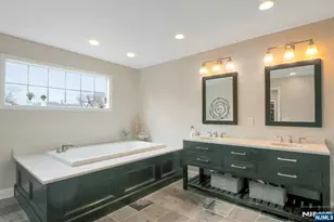 110 Terbell Pkwy, River Vale Township, NJ 07675 - Photo 29