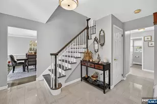18 Stonewall Ct, Mahwah, NJ 07430 - Photo 9