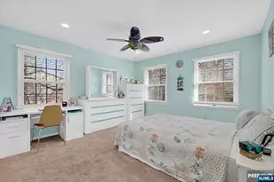 18 Stonewall Ct, Mahwah, NJ 07430 - Photo 33