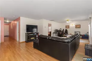 71 Parker Ave, Hawthorne, NJ 07506 - Photo 21
