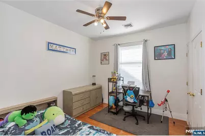 71 Parker Avenue, Hawthorne, NJ 07506 - Photo 15