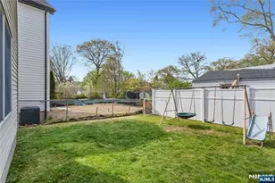 71 Parker Ave, Hawthorne, NJ 07506 - Photo 33