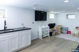 126 Ridge Ave, Bloomfield, NJ 07003 - Photo 35