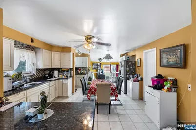229 Brighton Avenue, Belleville, NJ 07109 - Photo 5