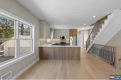 416 8th Street, Fairview, NJ 07022 - Photo 9