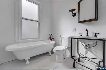 267 Ogden Avenue, Jersey City, NJ 07307 - Photo 19