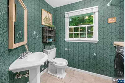 220 Ottowa Lane, Franklin Lakes, NJ 07417 - Photo 27