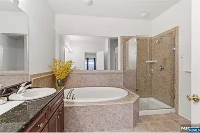 19 Rockhall Court, Hamburg, NJ 07419 - Photo 21