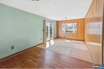 705 Wilson Court, River Vale Township, NJ 07675 - Photo 9