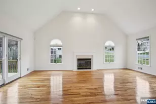 1 Jenny Ln, Wayne, NJ 07470 - Photo 7
