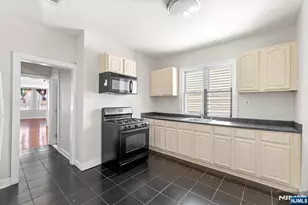 96 11th Ave, Newark, NJ 07107 - Photo 9