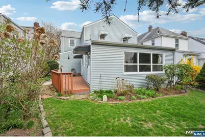 401 Walnut Street, Nutley, NJ 07110 - Photo 23