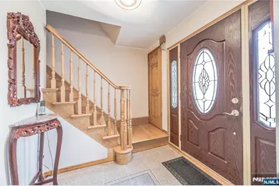 255 Jefferson Avenue, River Edge, NJ 07661 - Photo 5