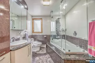 255 Jefferson Ave, River Edge, NJ 07661 - Photo 25