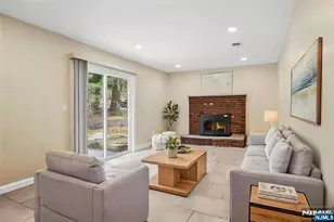 61 N Hillside Ave, Roxbury Township, NJ 07876 - Photo 25