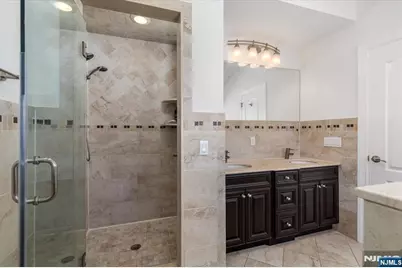 535 7th B #B, Palisades Park, NJ 07650 - Photo 13