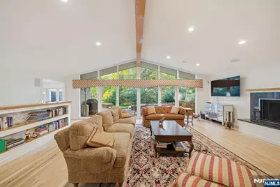 62 Venus Drive, Closter, NJ 07624 - Photo 9