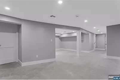 191 Franklin Street, Secaucus, NJ 07094 - Photo 11