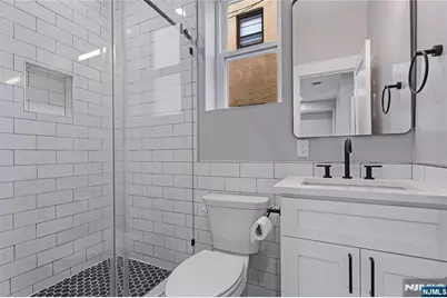191 Franklin Street, Secaucus, NJ 07094 - Photo 5