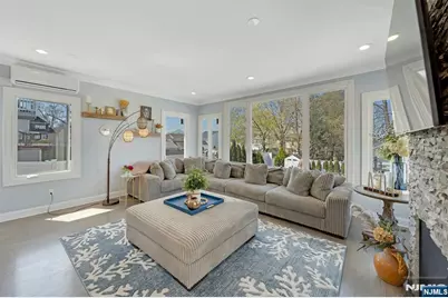 158 Carmita Avenue, Rutherford, NJ 07070 - Photo 17