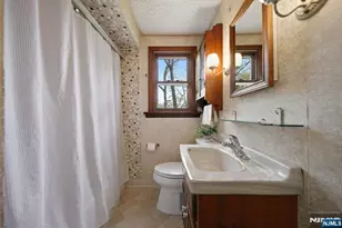 34 Zimmer Ave, Midland Park, NJ 07432 - Photo 17