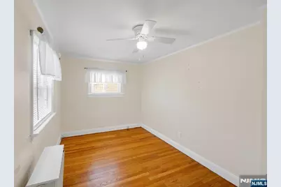 255 Windsor Road, Wood Ridge, NJ 07075 - Photo 23