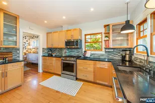 229 Watchung Ave, Montclair, NJ 07043 - Photo 9