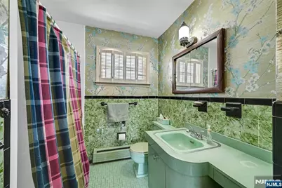 664 Woodside Avenue, River Vale Township, NJ 07675 - Photo 23