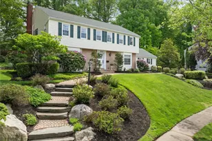 694 Blauvelt Dr, Oradell, NJ 07649 - Photo 3